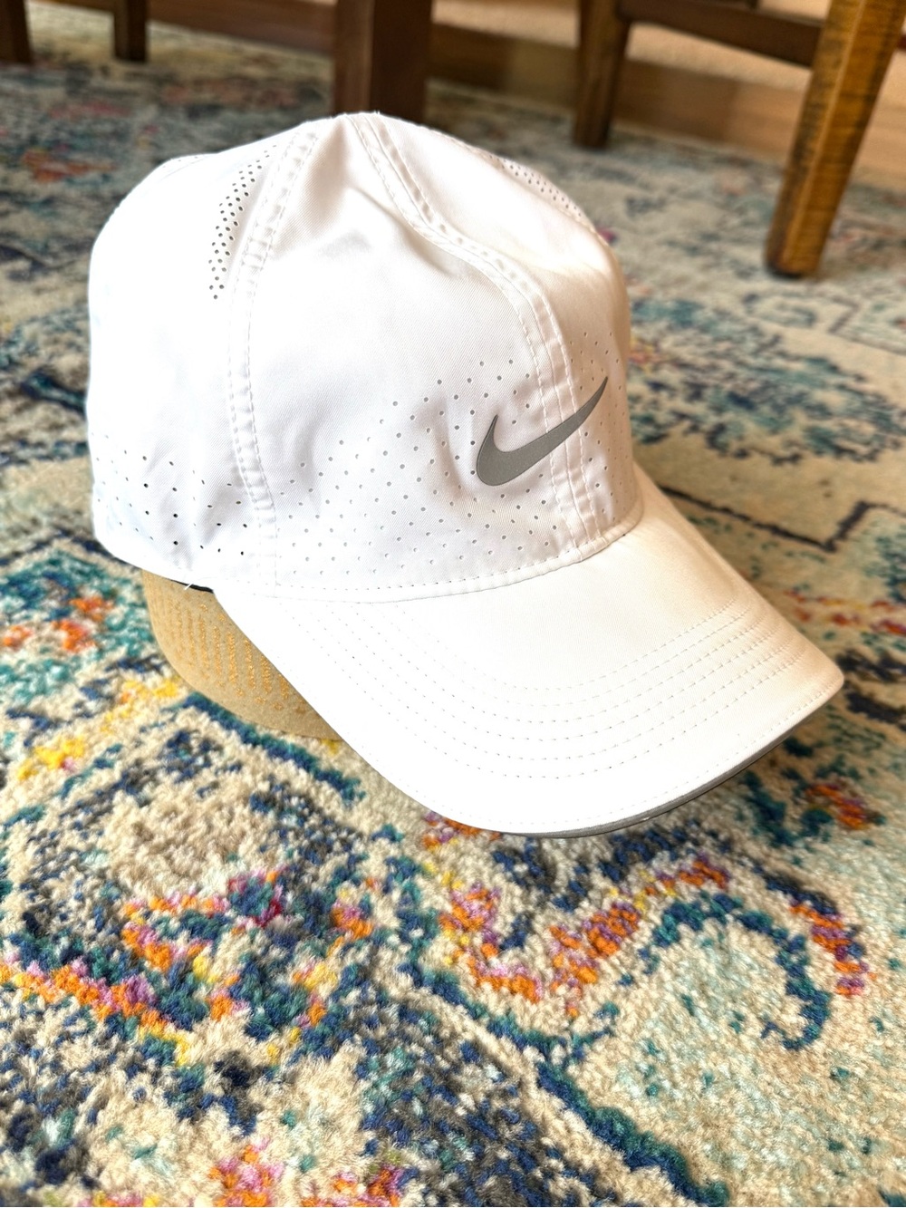 NIKE FeatherLight Dri-Fit Performance Cap with Silver Swoosh